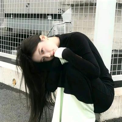 庞妮·塞尔文